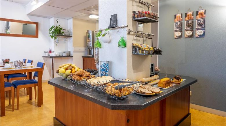 <b>ResidHotel Grenette Restaurant</b>. Images powered by <a href="https://iceportal.shijigroup.com/" title="IcePortal" target="_blank">IcePortal</a>.