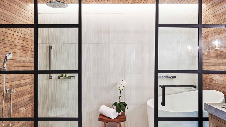 <b>The Jordan San Gabriel, Curio Collection Room</b>. Images powered by <a href="https://iceportal.shijigroup.com/" title="IcePortal" target="_blank">IcePortal</a>.