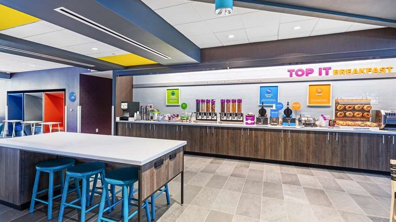 <b>Tru by Hilton Laredo Airport Restaurant</b>. Images powered by <a href="https://iceportal.shijigroup.com/" title="IcePortal" target="_blank">IcePortal</a>.
