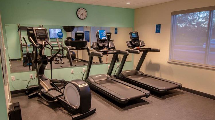 Tru by Hilton Norfolk Airport Health