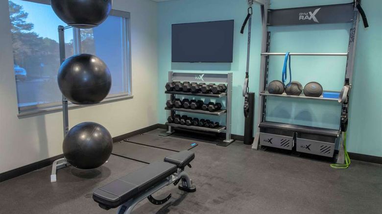 <b>Tru by Hilton Norfolk Airport Health</b>. Images powered by <a href="https://iceportal.shijigroup.com/" title="IcePortal" target="_blank">IcePortal</a>.