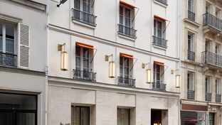 Le Belgrand Paris Champs, Tapestry Coll