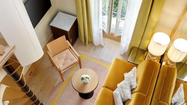 <b>Le Belgrand Paris Champs, Tapestry Coll Other</b>. Images powered by <a href="https://iceportal.shijigroup.com/" title="IcePortal" target="_blank">IcePortal</a>.