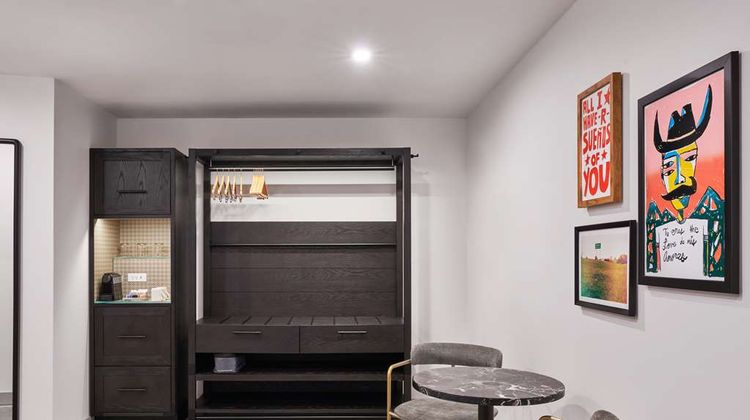 Canopy by Hilton San Antonio Riverwalk Room