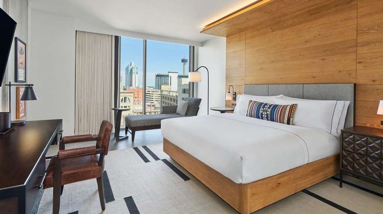 <b>Canopy by Hilton San Antonio Riverwalk Room</b>. Images powered by <a href="https://iceportal.shijigroup.com/" title="IcePortal" target="_blank">IcePortal</a>.