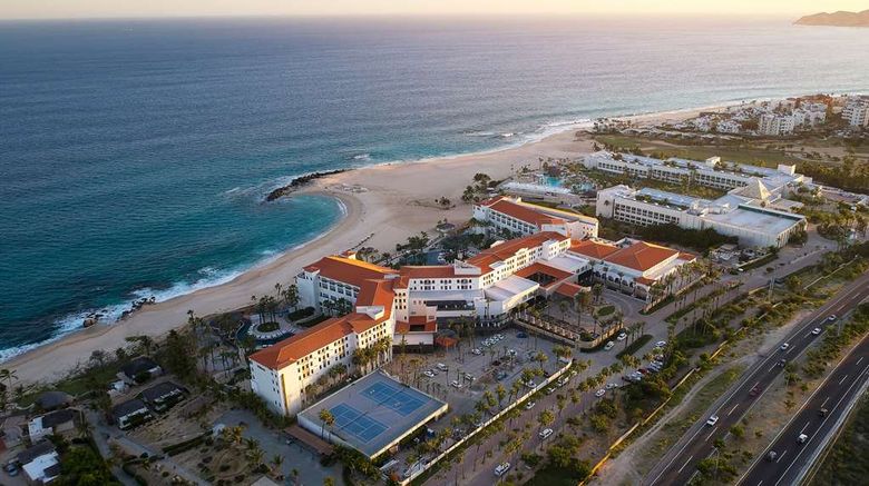 <b>Hilton Grand Vacations Club La Pacifica Exterior</b>. Images powered by <a href="https://iceportal.shijigroup.com/" title="IcePortal" target="_blank">IcePortal</a>.
