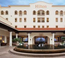 Hilton Grand Vacations Club La Pacifica Exterior