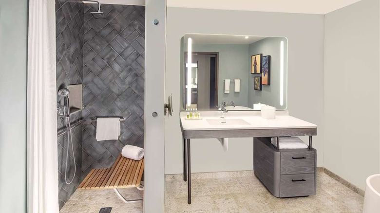 <b>Hilton Grand Vacations Club La Pacifica Room</b>. Images powered by <a href="https://iceportal.shijigroup.com/" title="IcePortal" target="_blank">IcePortal</a>.