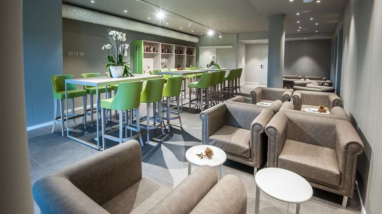 <b>Horizon Wellness & Spa Resort BW Sig Col Restaurant</b>. Images powered by <a href="https://iceportal.shijigroup.com/" title="IcePortal" target="_blank">IcePortal</a>.