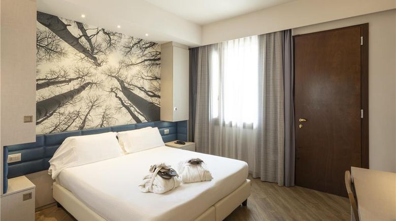 <b>Horizon Wellness & Spa Resort BW Sig Col Room</b>. Images powered by <a href="https://iceportal.shijigroup.com/" title="IcePortal" target="_blank">IcePortal</a>.