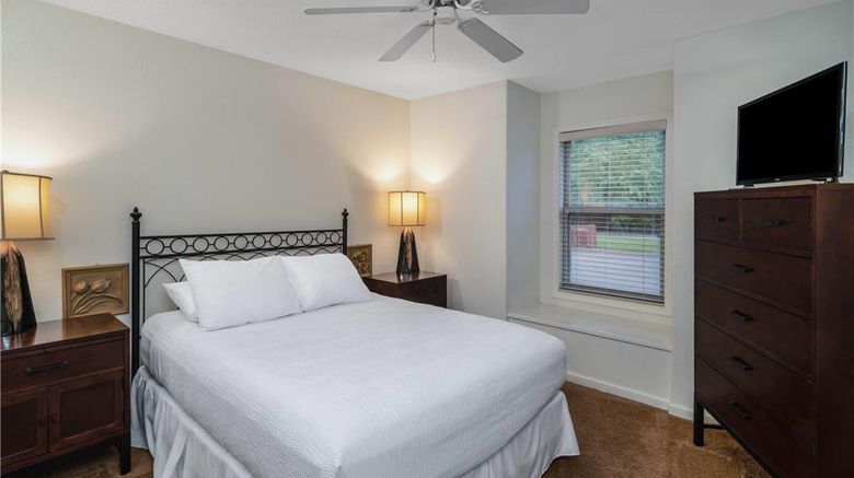 <b>Los Lagos at Hot Springs Village Room</b>. Images powered by <a href="https://iceportal.shijigroup.com/" title="IcePortal" target="_blank">IcePortal</a>.