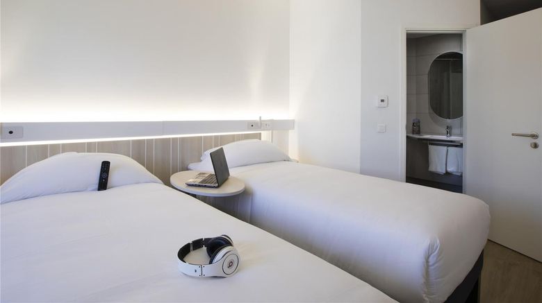 <b>Ibis Abdelmoumen Casa Centre Room</b>. Images powered by <a href="https://iceportal.shijigroup.com/" title="IcePortal" target="_blank">IcePortal</a>.