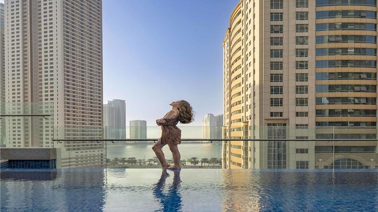 <b>Pullman Sharjah Hotel Pool</b>. Images powered by <a href="https://iceportal.shijigroup.com/" title="IcePortal" target="_blank">IcePortal</a>.