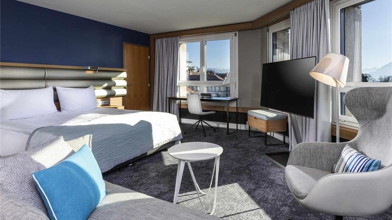 <b>Moevenpick Hotel Lausanne Room</b>. Images powered by <a href="https://iceportal.shijigroup.com/" title="IcePortal" target="_blank">IcePortal</a>.