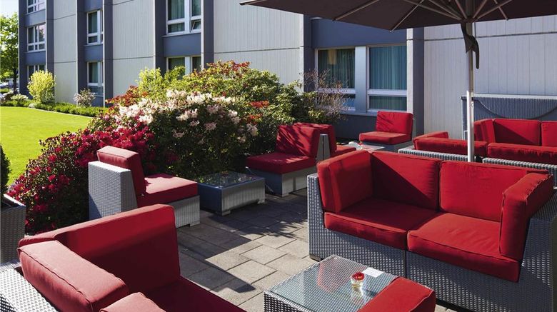 <b>Moevenpick Hotel Zurich-Airport Exterior</b>. Images powered by <a href="https://iceportal.shijigroup.com/" title="IcePortal" target="_blank">IcePortal</a>.