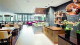 <b>Moevenpick Hotel Zurich-Airport Restaurant</b>. Images powered by <a href="https://iceportal.shijigroup.com/" title="IcePortal" target="_blank">IcePortal</a>.