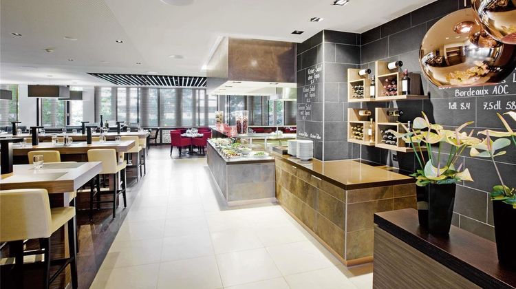 Moevenpick Hotel Zurich-Airport Restaurant