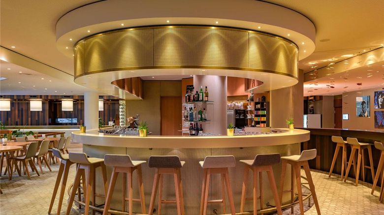 <b>Movenpick Hotel Geneva Exterior</b>. Images powered by <a href="https://iceportal.shijigroup.com/" title="IcePortal" target="_blank">IcePortal</a>.