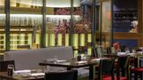 <b>Movenpick Hotel Geneva Restaurant</b>. Images powered by <a href="https://iceportal.shijigroup.com/" title="IcePortal" target="_blank">IcePortal</a>.