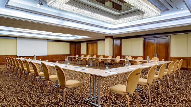 Movenpick Hotel Geneva Meeting