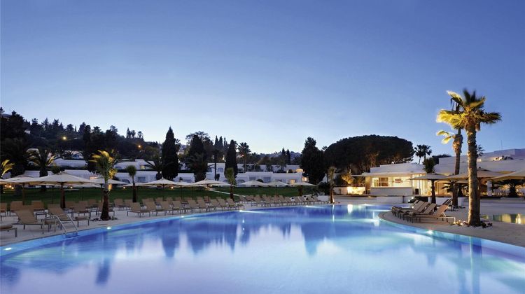 Moevenpick Hotel Gammarth Tunis Pool