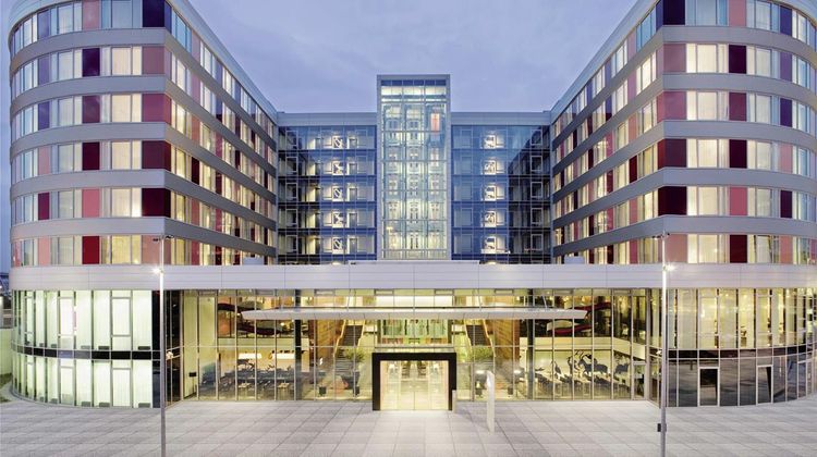 Moevenpick Stuttgart Airport Exterior