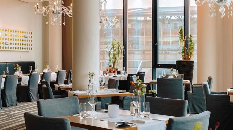<b>Moevenpick Stuttgart Airport Restaurant</b>. Images powered by <a href="https://iceportal.shijigroup.com/" title="IcePortal" target="_blank">IcePortal</a>.