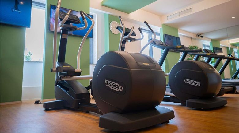 <b>Moevenpick Hotel du Lac Tunis Health</b>. Images powered by <a href="https://iceportal.shijigroup.com/" title="IcePortal" target="_blank">IcePortal</a>.