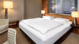 Moevenpick Hotel Hamburg Room