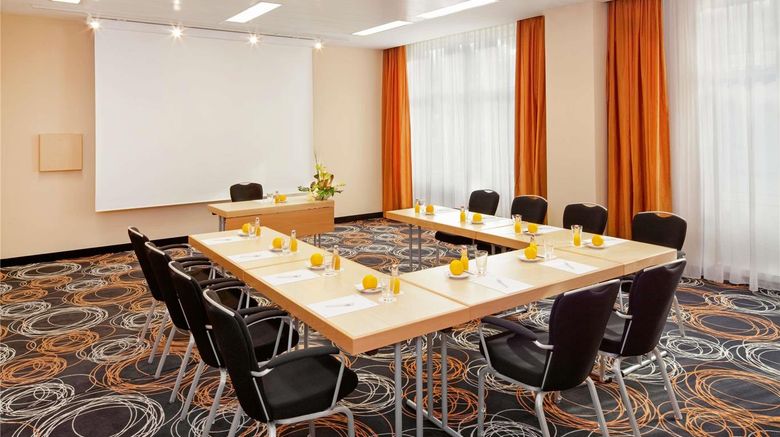 <b>Moevenpick Hotel Nuremberg-Airport Meeting</b>. Images powered by <a href="https://iceportal.shijigroup.com/" title="IcePortal" target="_blank">IcePortal</a>.