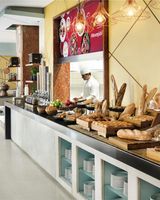 Moevenpick Hotel Jumeirah Lakes Towers