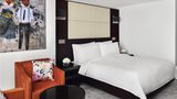 Moevenpick Hotel Jumeirah Lakes Towers Room