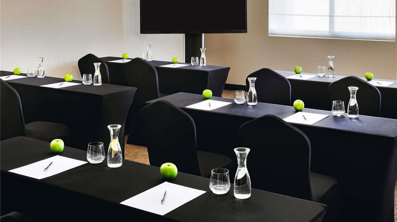 <b>Moevenpick Hotel Apartments Al Mamzar Meeting</b>. Images powered by <a href="https://iceportal.shijigroup.com/" title="IcePortal" target="_blank">IcePortal</a>.