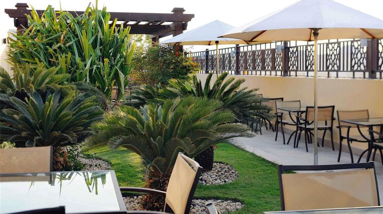 Moevenpick Hotel Apartments Al Mamzar Exterior