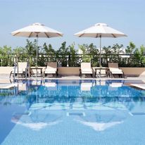 Moevenpick Hotel Apartments Al Mamzar