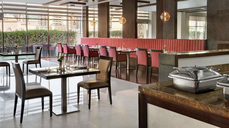 Moevenpick Hotel Apartments Al Mamzar Restaurant