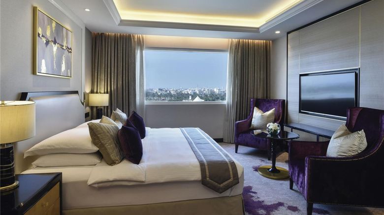 <b>Moevenpick Hotel Bahrain Room</b>. Images powered by <a href="https://iceportal.shijigroup.com/" title="IcePortal" target="_blank">IcePortal</a>.