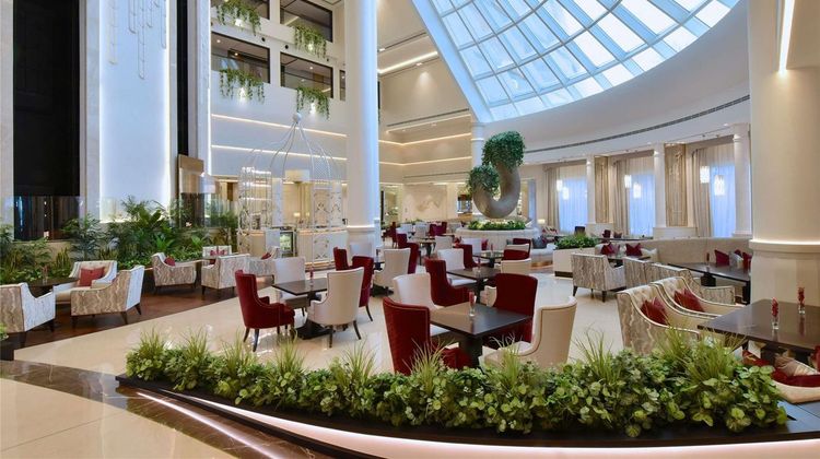 Moevenpick Hotel Bahrain Exterior