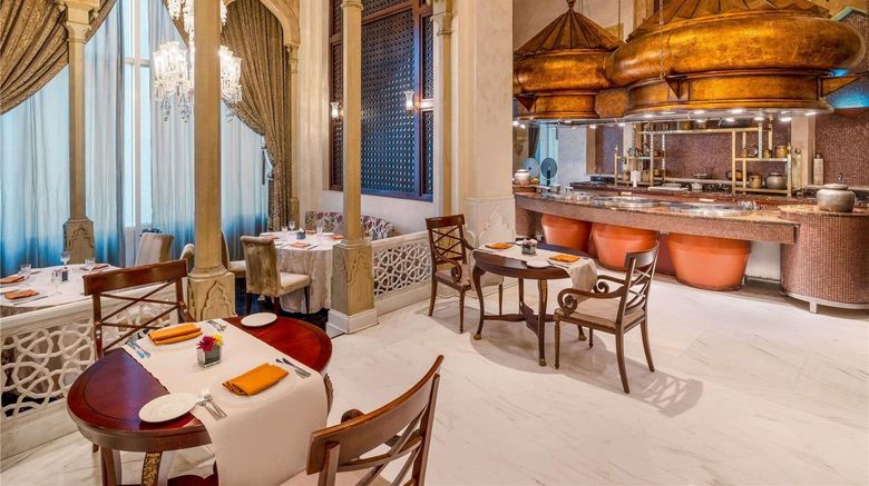 <b>Moevenpick Hotel Al Khobar Restaurant</b>. Images powered by <a href="https://iceportal.shijigroup.com/" title="IcePortal" target="_blank">IcePortal</a>.