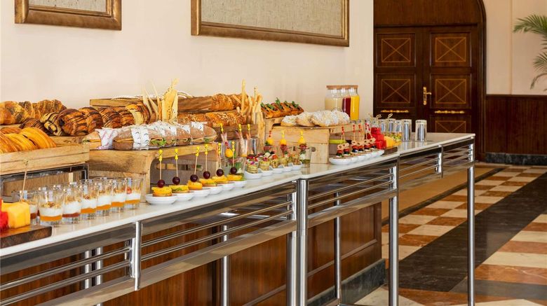 <b>Moevenpick Hotel Casino Cairo-Media City Meeting</b>. Images powered by <a href="https://iceportal.shijigroup.com/" title="IcePortal" target="_blank">IcePortal</a>.