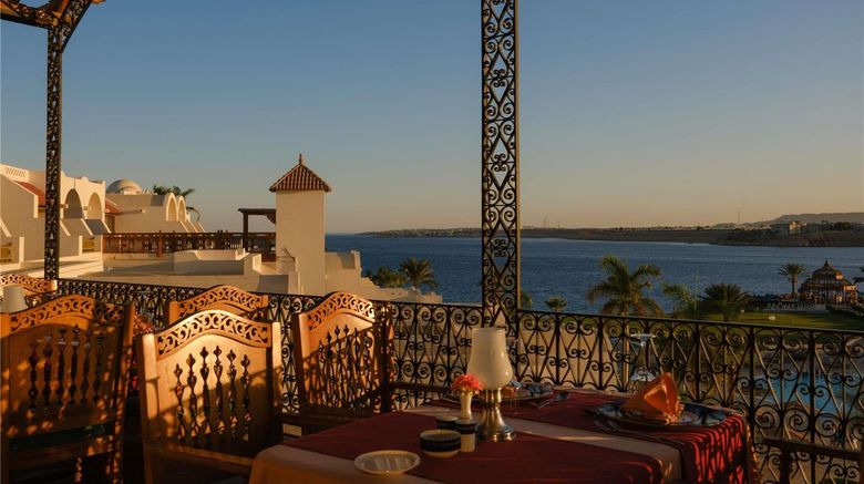 <b>Moevenpick Resort Sharm El Sheikh Restaurant</b>. Images powered by <a href="https://iceportal.shijigroup.com/" title="IcePortal" target="_blank">IcePortal</a>.