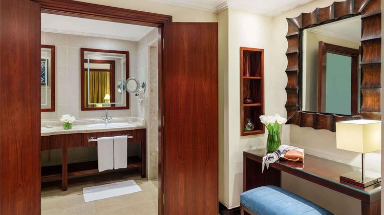 Moevenpick Hotel & Residence Hajar Tower Room