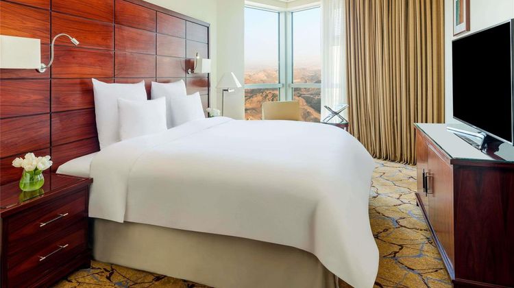 Moevenpick Hotel & Residence Hajar Tower Room