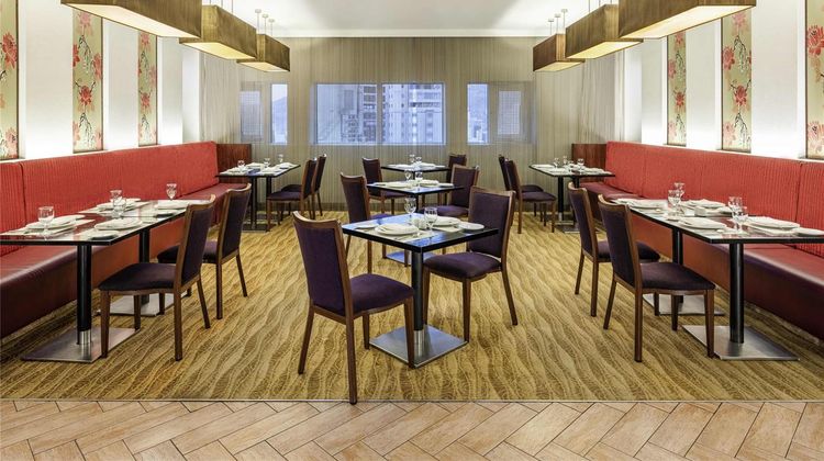 Moevenpick Hotel & Residence Hajar Tower Restaurant