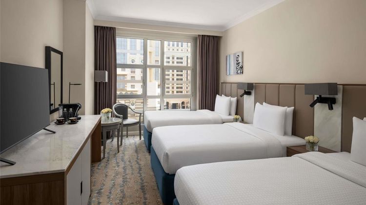 Anwar Al Madinah Moevenpick Hotel Room