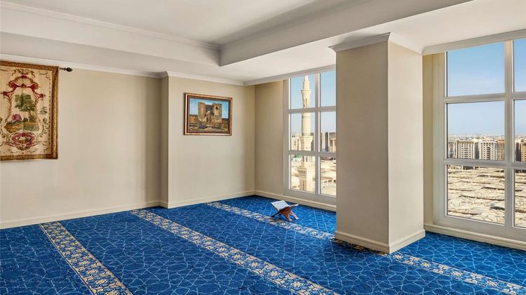 Anwar Al Madinah Moevenpick Hotel Other