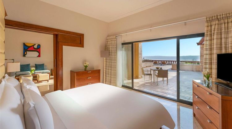 Moevenpick Resort & Spa Dead Sea Suite