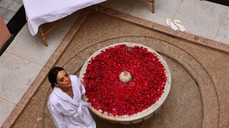 Moevenpick Hotel Mansour Eddahbi Spa