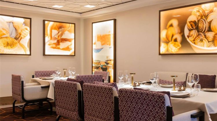 Moevenpick Hotel Mansour Eddahbi Restaurant