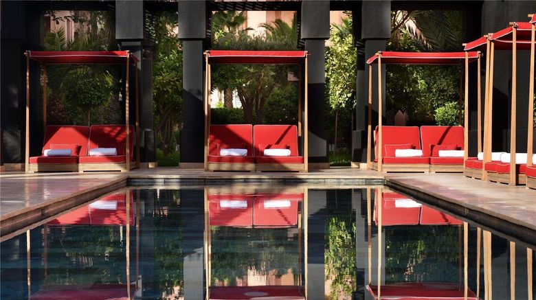 <b>Moevenpick Hotel Mansour Eddahbi Pool</b>. Images powered by <a href="https://iceportal.shijigroup.com/" title="IcePortal" target="_blank">IcePortal</a>.